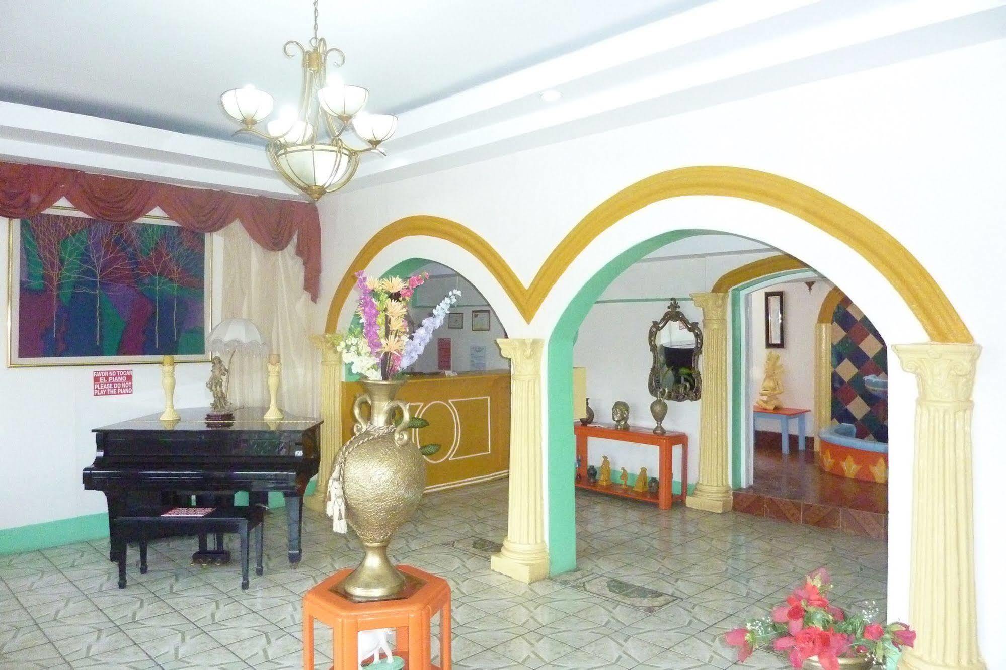 Hotel Ivania'S Масая Экстерьер фото